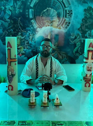 Maestro Ezequiel - Especialista en Endulzamiento y Amarres de Amor